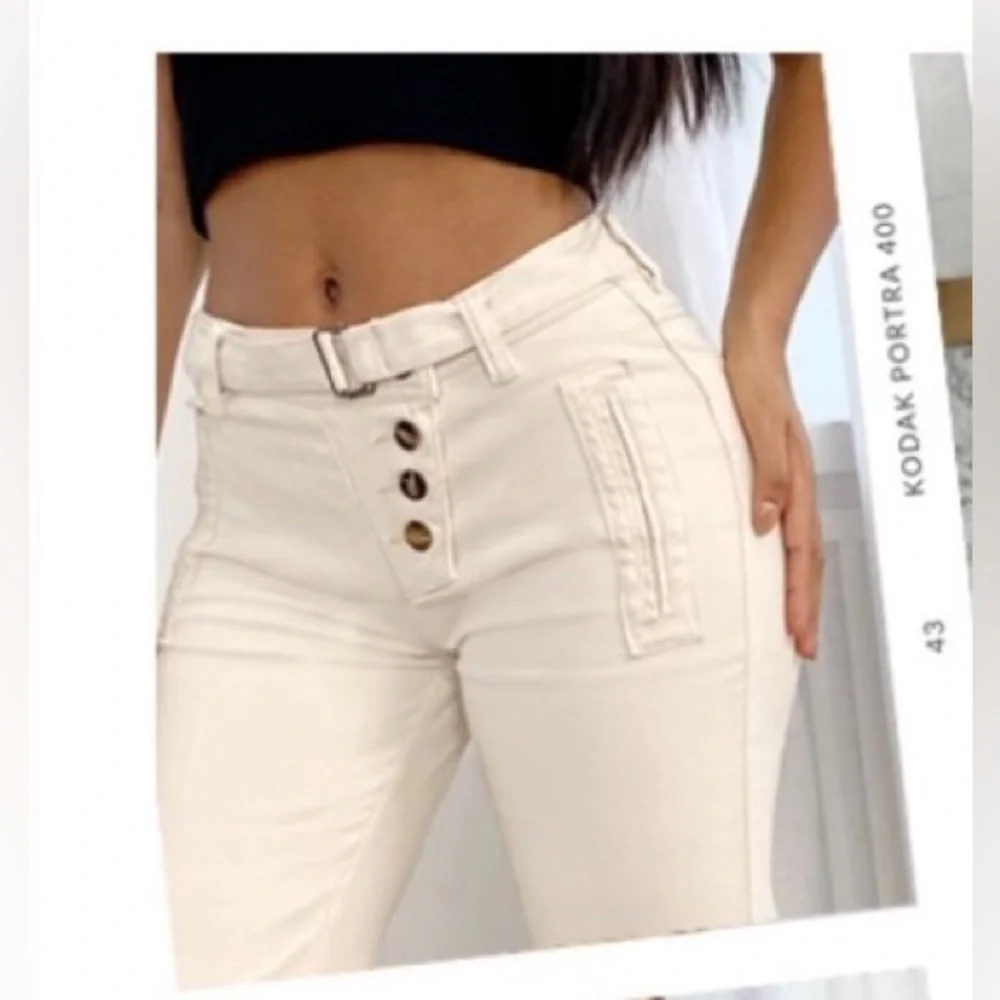 Elegant Beige Wide Leg Women's Pants - Picture 3 of 9